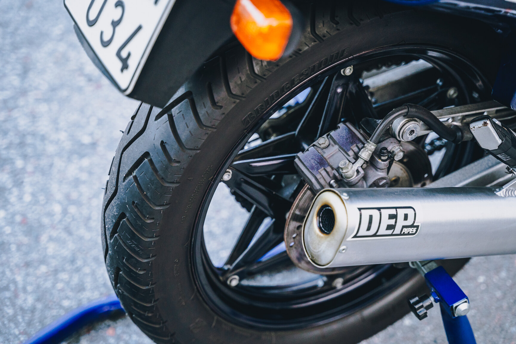 Exterior image of 1986 Honda NS400R Rothmans Replica