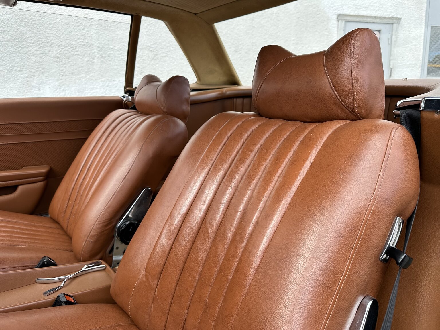 Interiörbild 1974 Mercedes benz 450 SL