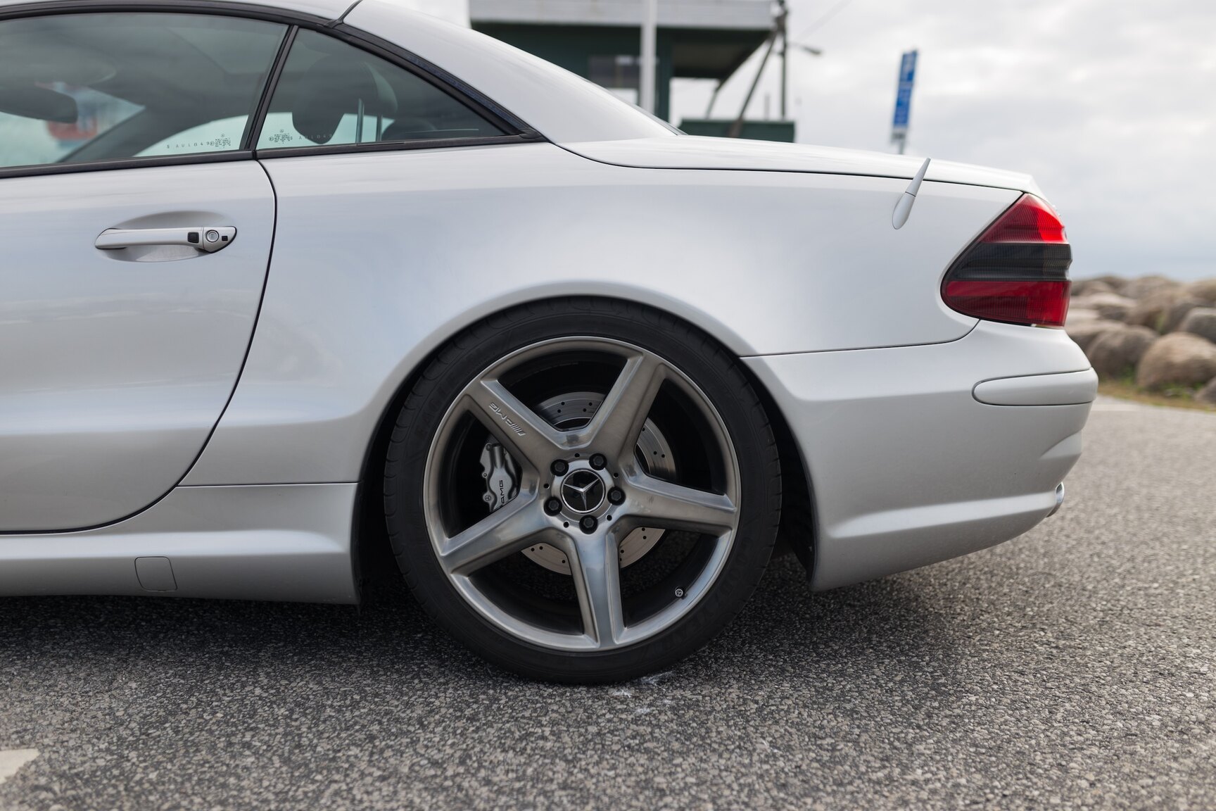 Exteriörbild på 2002 Mercedes-Benz SL55 AMG