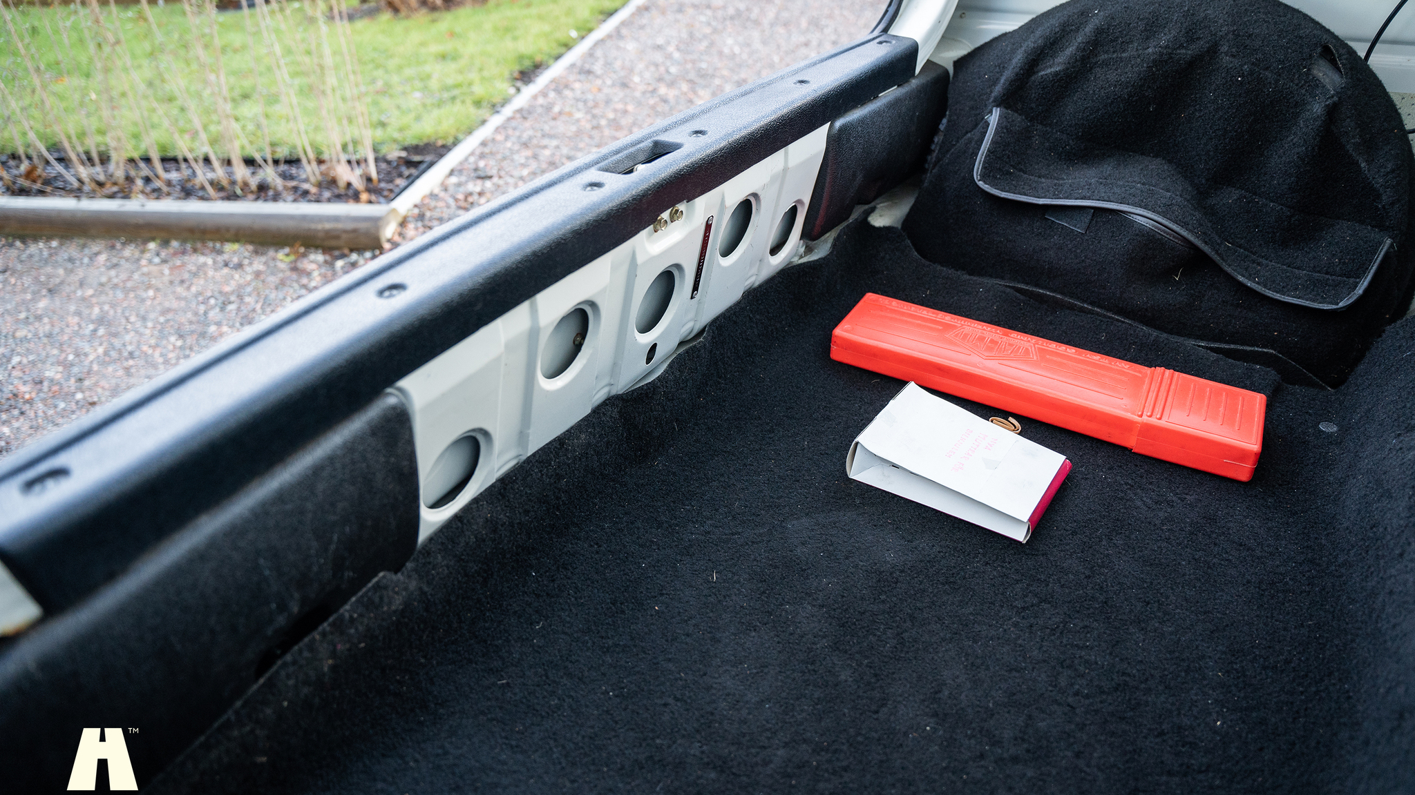 Innenraumfoto von 1988 Volvo 240 GL