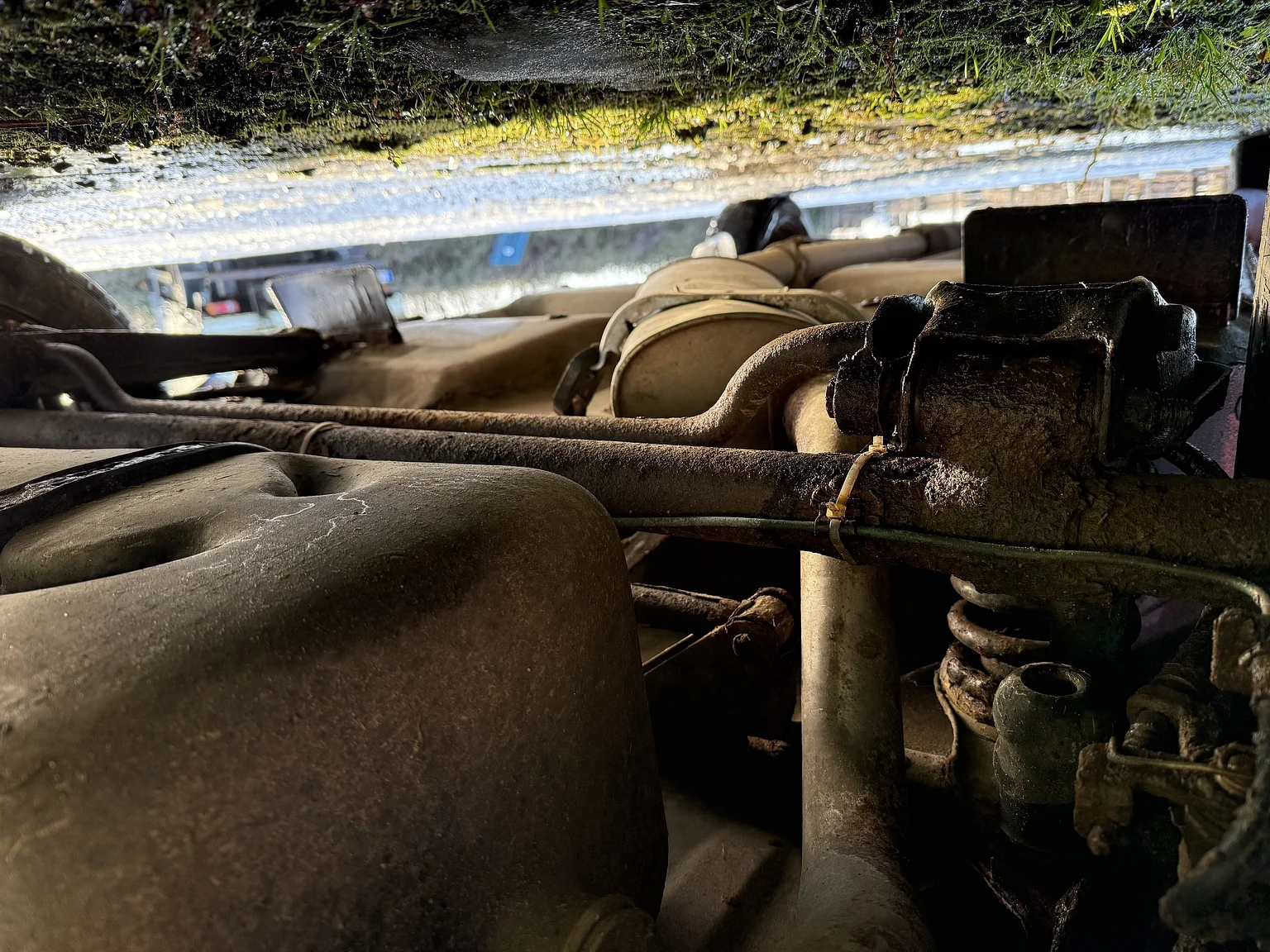 Exterior image of 1991 SAAB 900S Turbo 2-door (65)