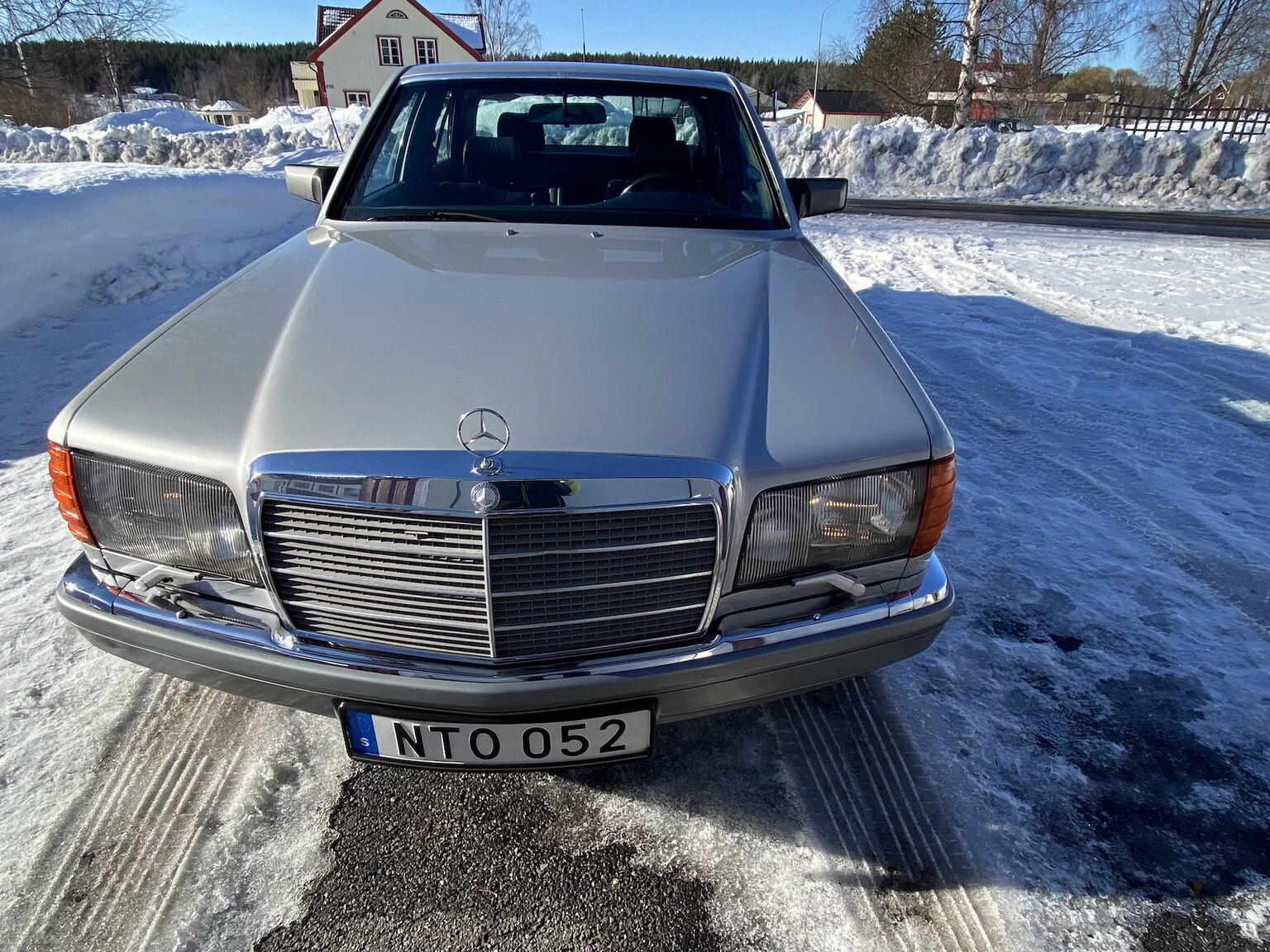 Aussenfoto 1988 Mercedes-Benz 300 SE