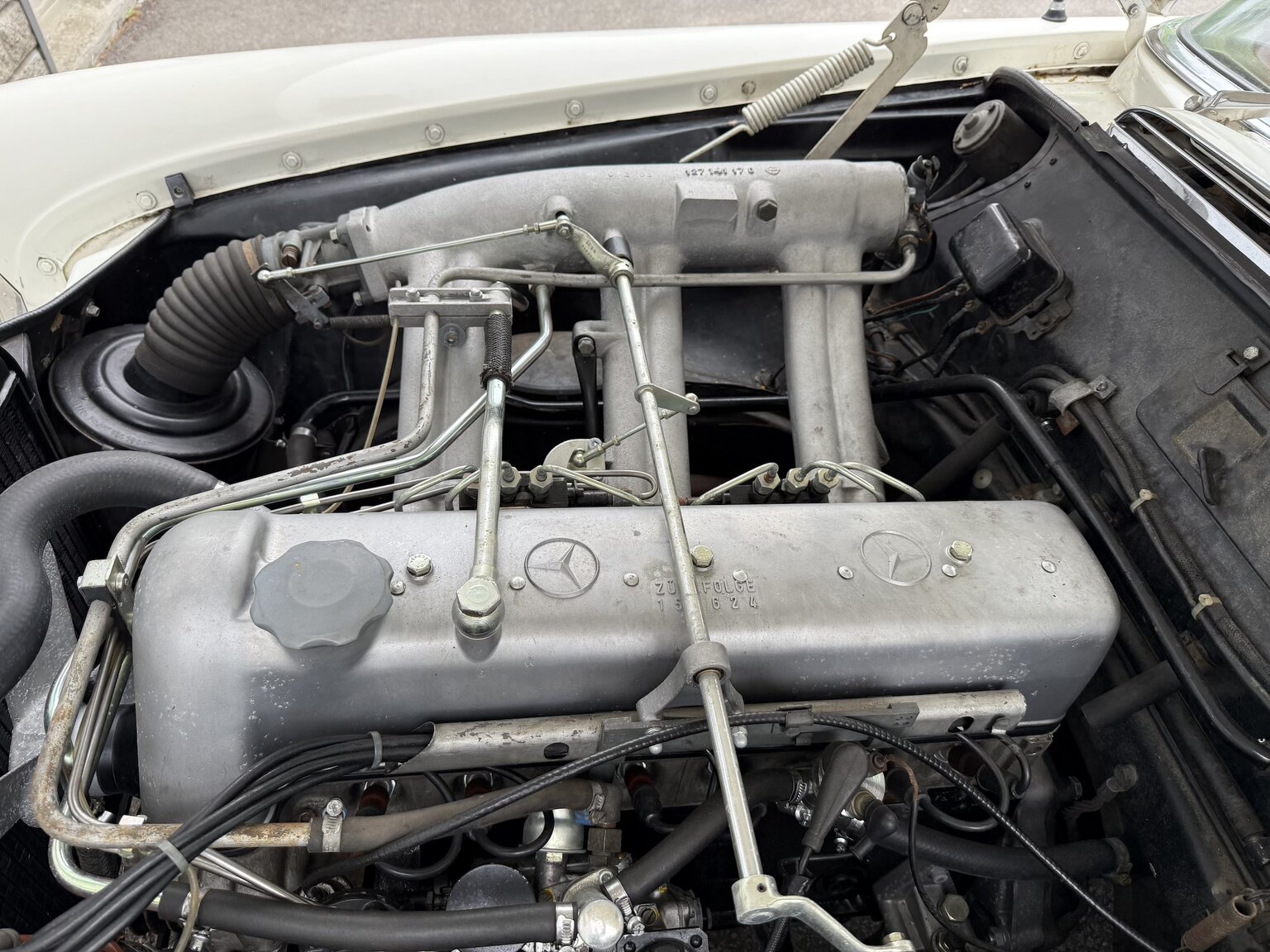 1963 Mercedes-Benz 220 SE, Mekanik