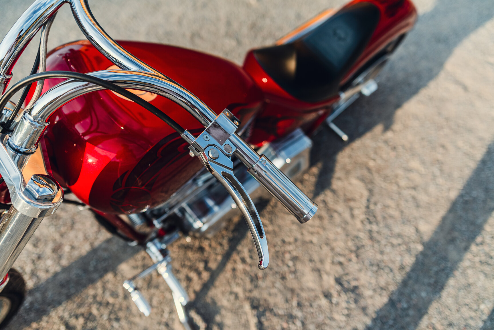 Exteriörbild på 2001 Unique Custom Cycles Red Inferno