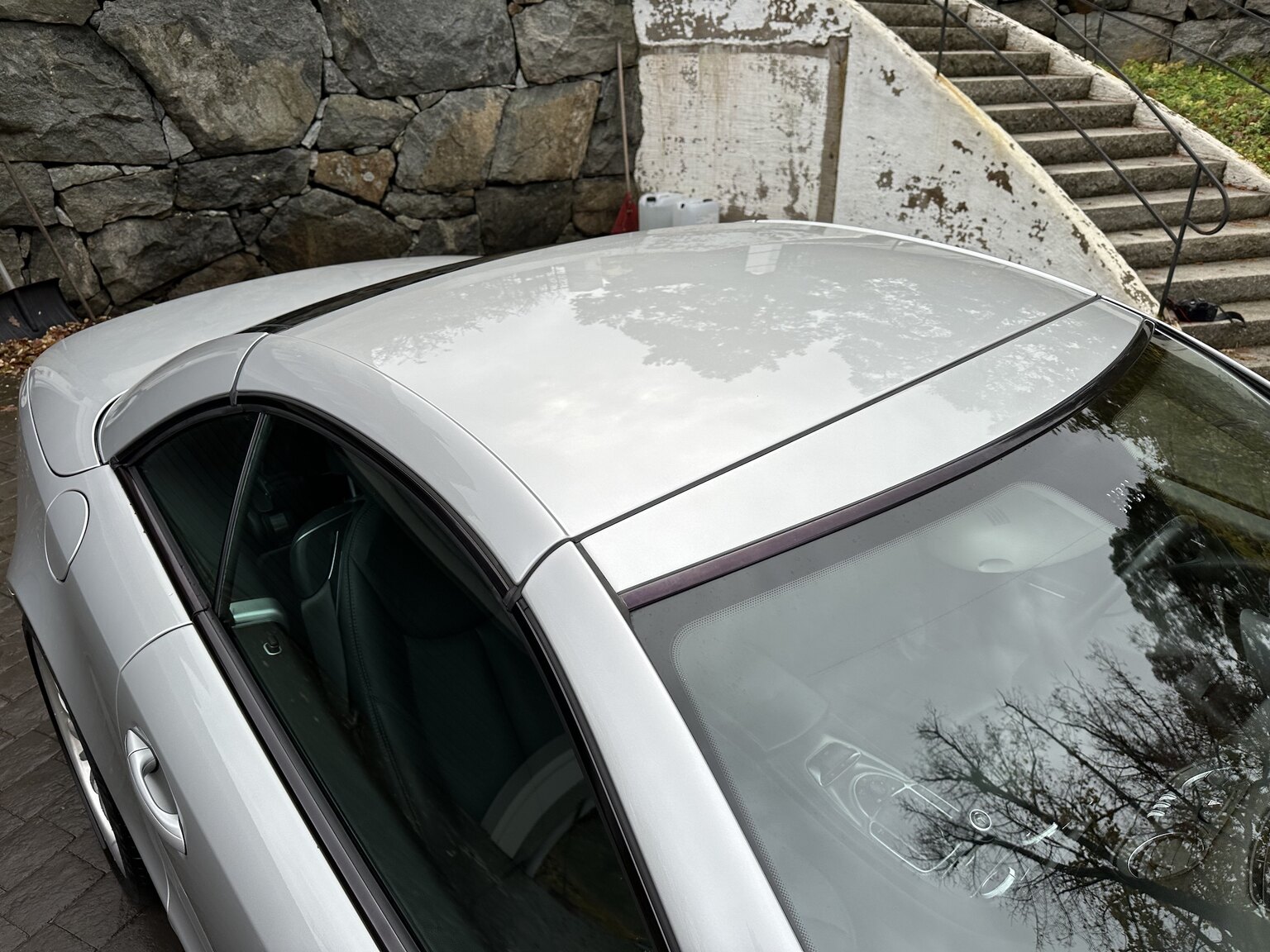 Exteriörbild på 2005 Mercedes-Benz SL 350