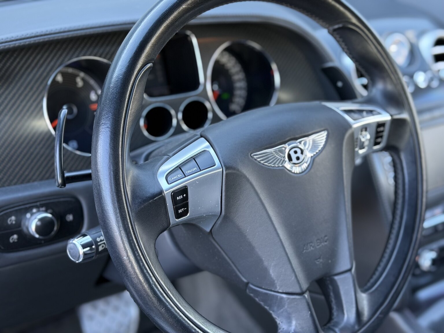 Interiörbild 2011 Bentley Continental Supersports