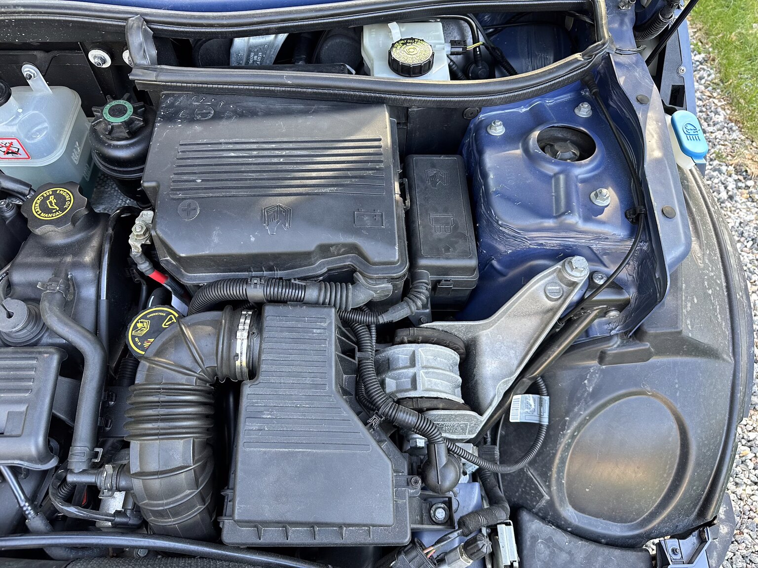 Image of 2004 Mini Cooper Convertible mechanics
