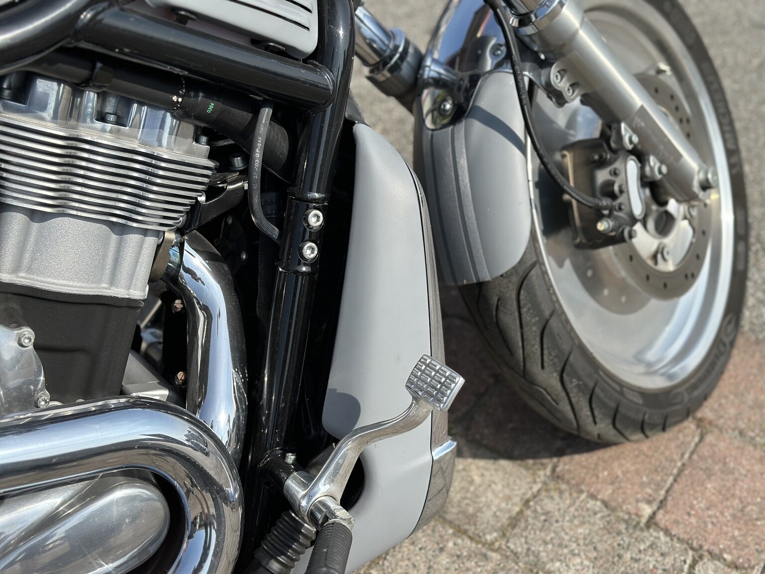 Exteriörbild på 2004 Harley-Davidson V-Rod