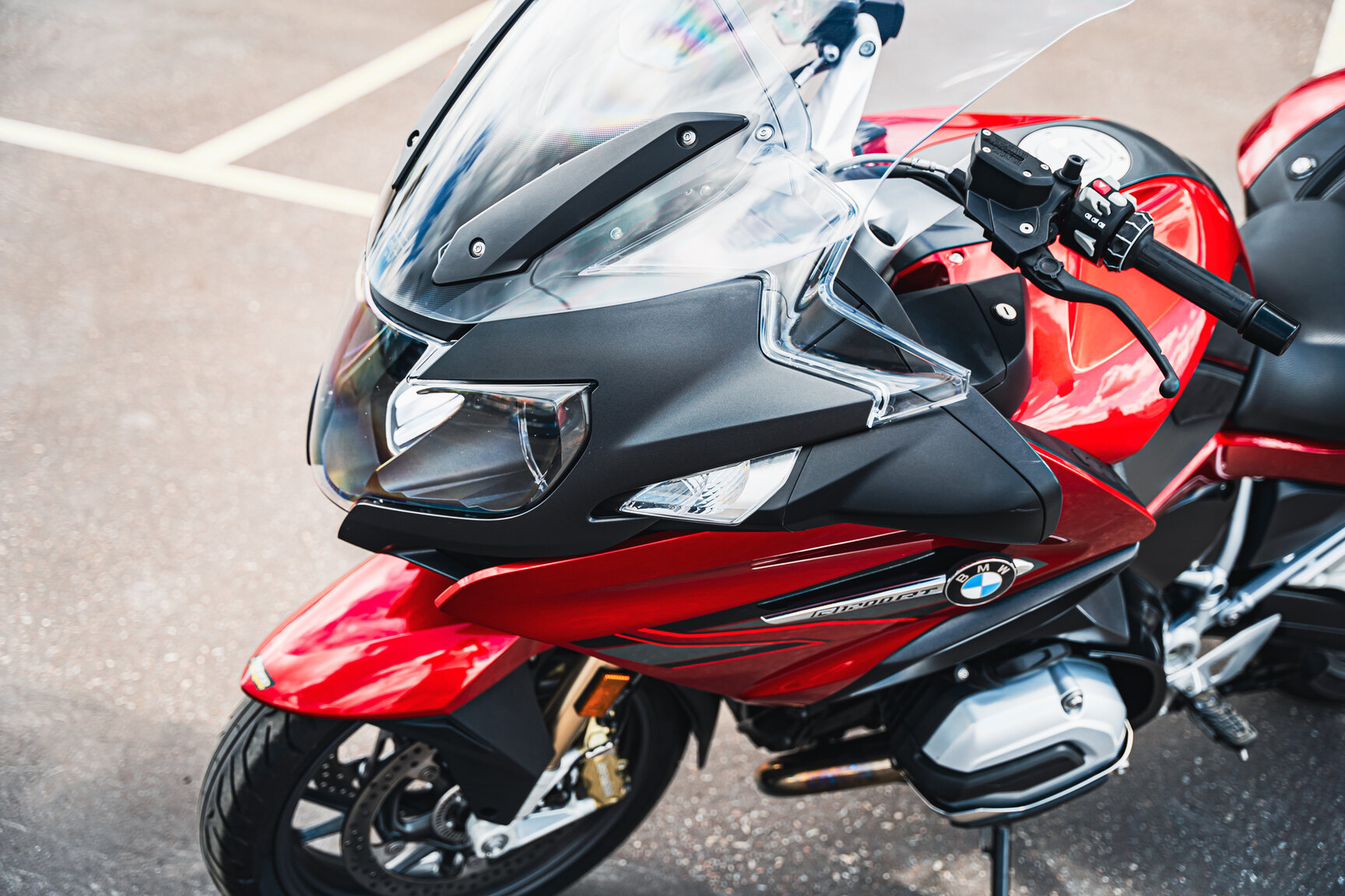 Exterior image of 2018 BMW R 1200 RT (11)