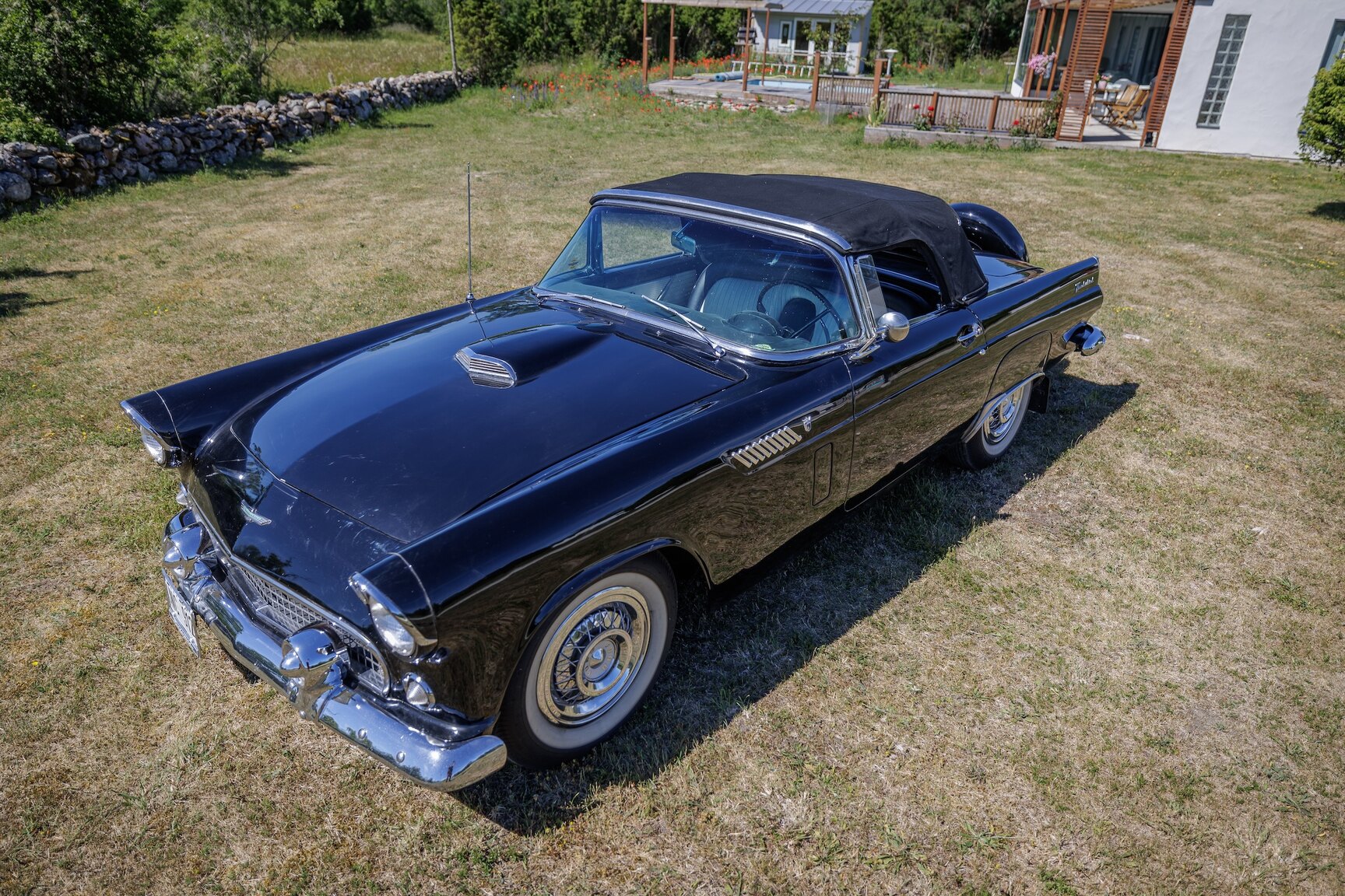 Aussenfoto 1956 Ford Thunderbird
