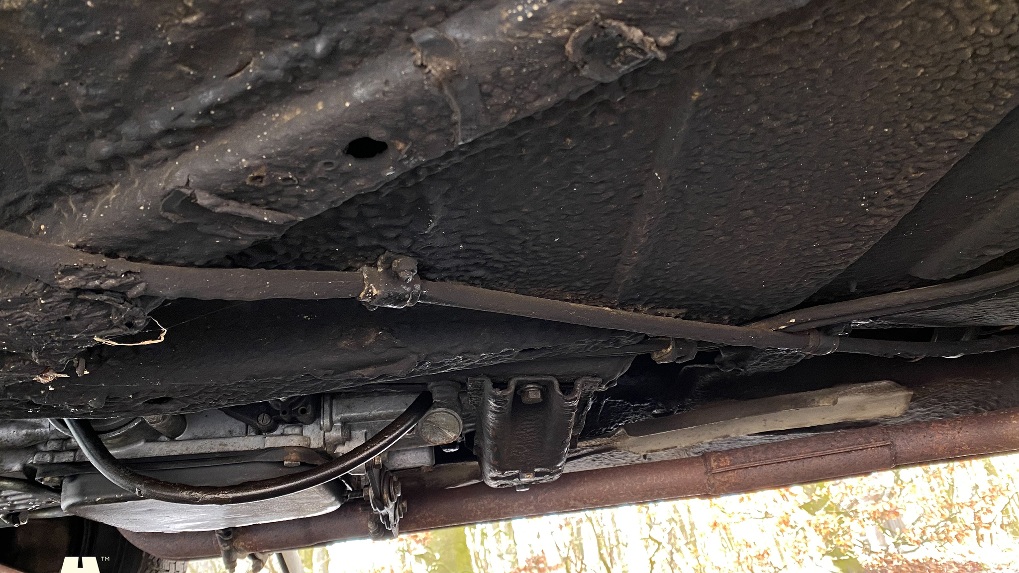 Image of 1970 Mercedes 250 CE mechanics