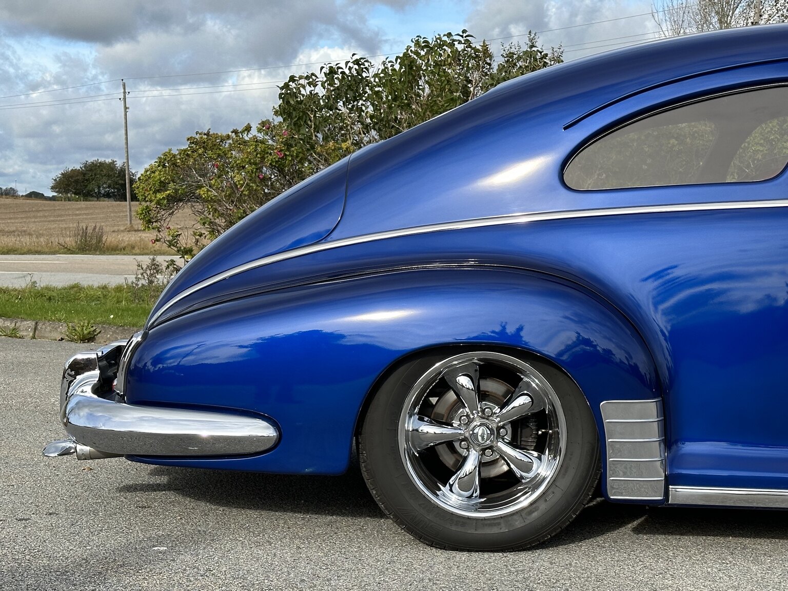 Aussenfoto 1948 Oldsmobile Dynamic 78 Club Sedan (42)