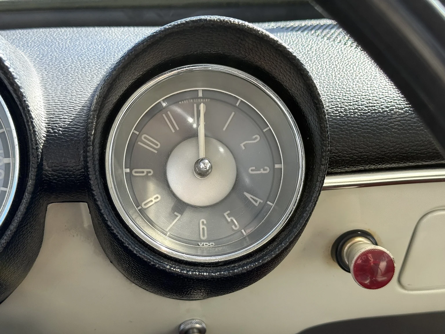 Innenraumfoto von 1965 Volkswagen 1500 Limousine 311 Notchback (19)