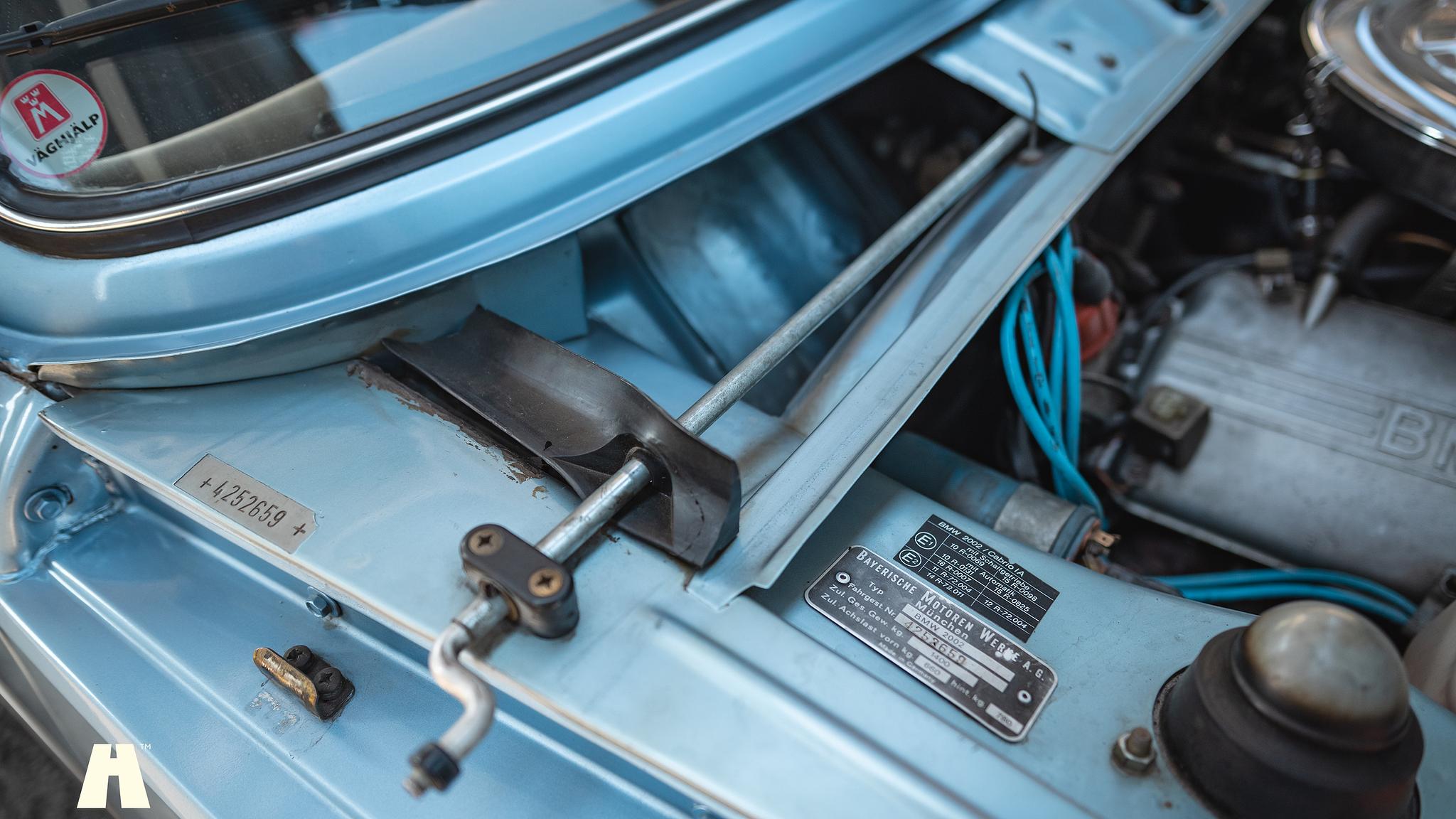 Image of 1974 BMW 2002 mechanics