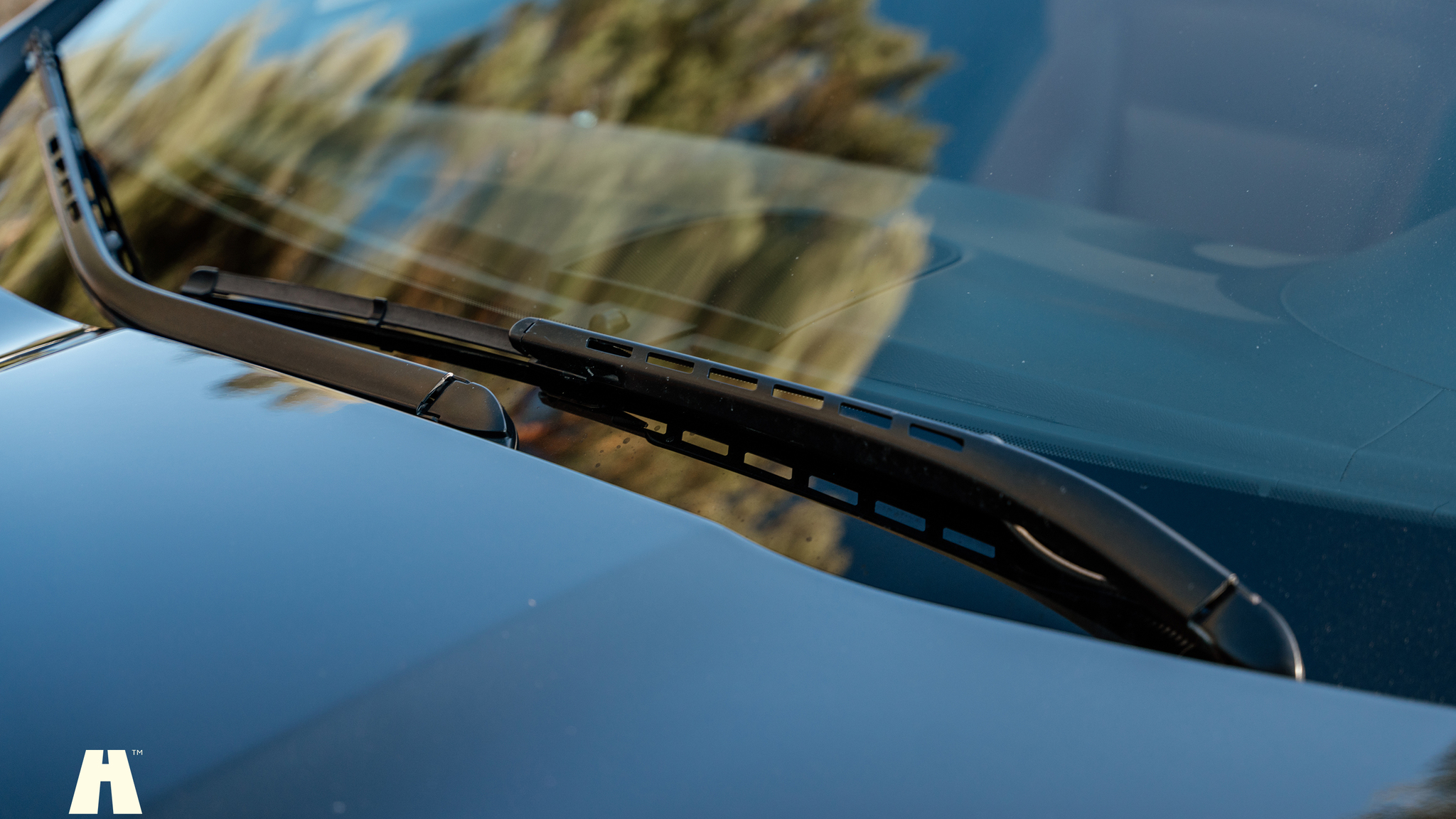 Exterior image of 2010 Jaguar XFR (36)