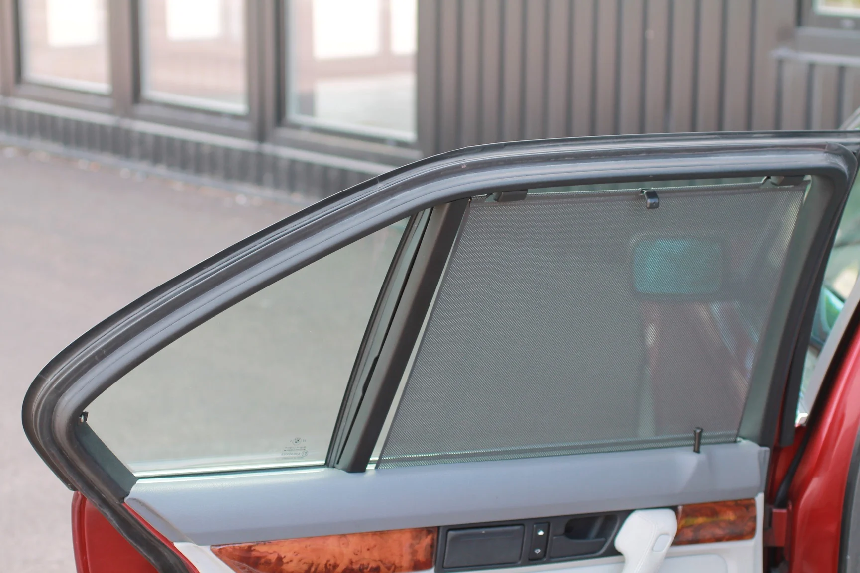 Innenraumfoto von 1993 BMW 540i Sedan (11)