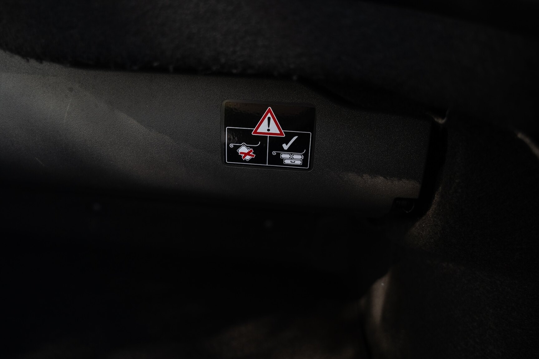 Interior image of 2009 Mercedes-Benz CLK 550