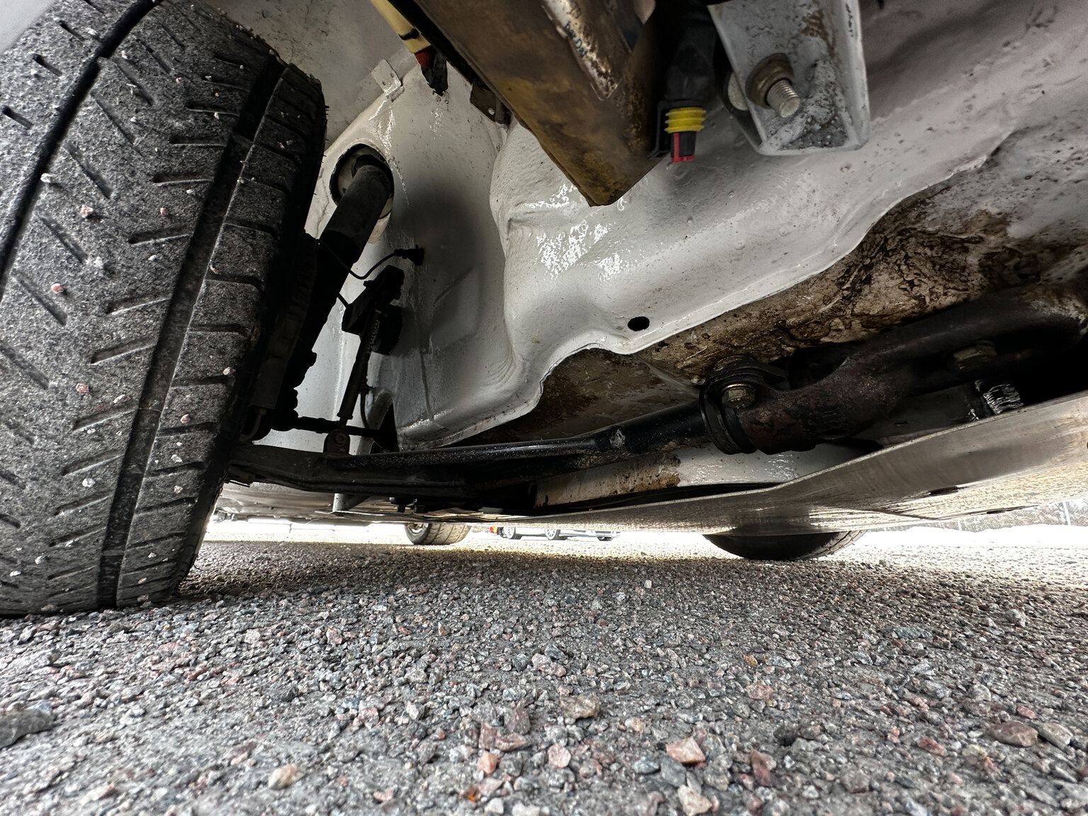 Image of 1977 Porsche 911 RSR Rallycar mechanics