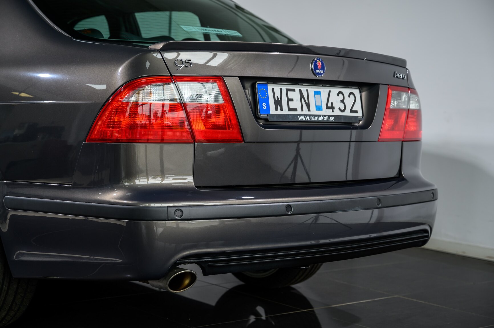 Exterior image of 2005 SAAB 9-5 Aero (26)