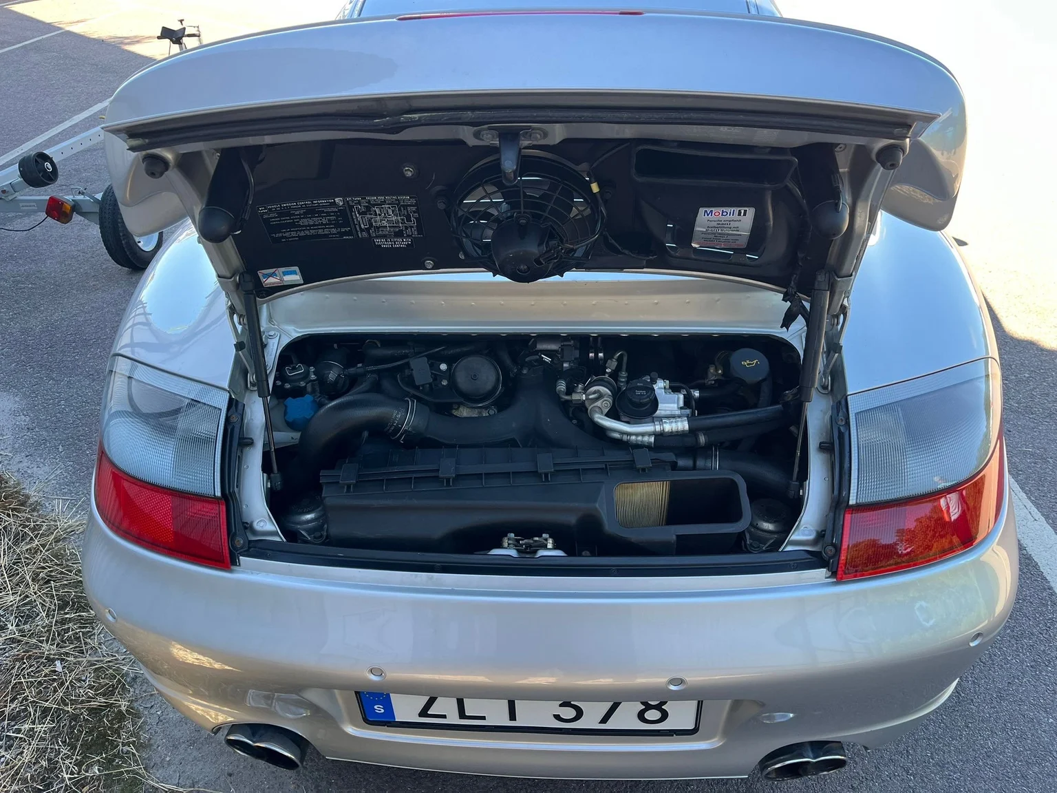 Image of 2005 Porsche 996 Turbo S mechanics (2)