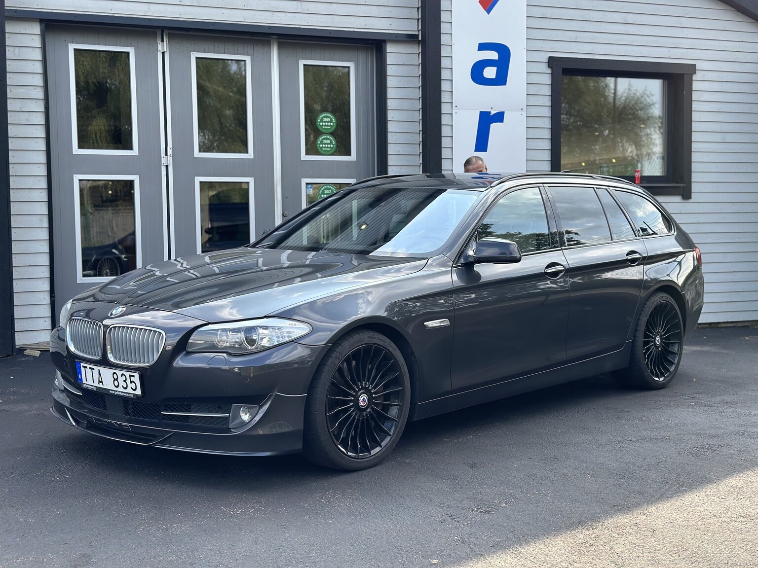 Exteriörbild på 2011 ALPINA B5 Bi-Turbo Touring Switch-Tronic