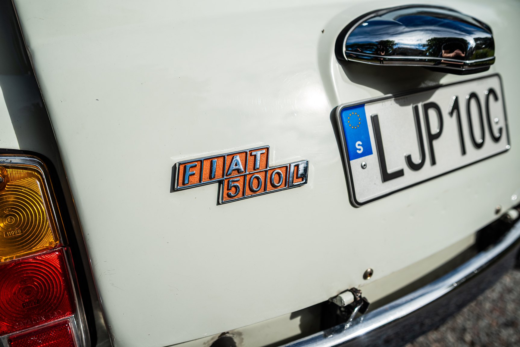 Exterior image of 1971 FIAT 500 "Superiore"