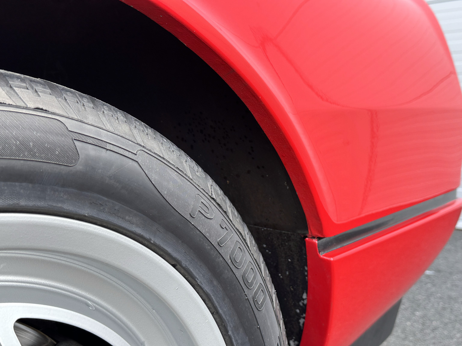 Exteriörbild på 1988 Ferrari 328 GTB