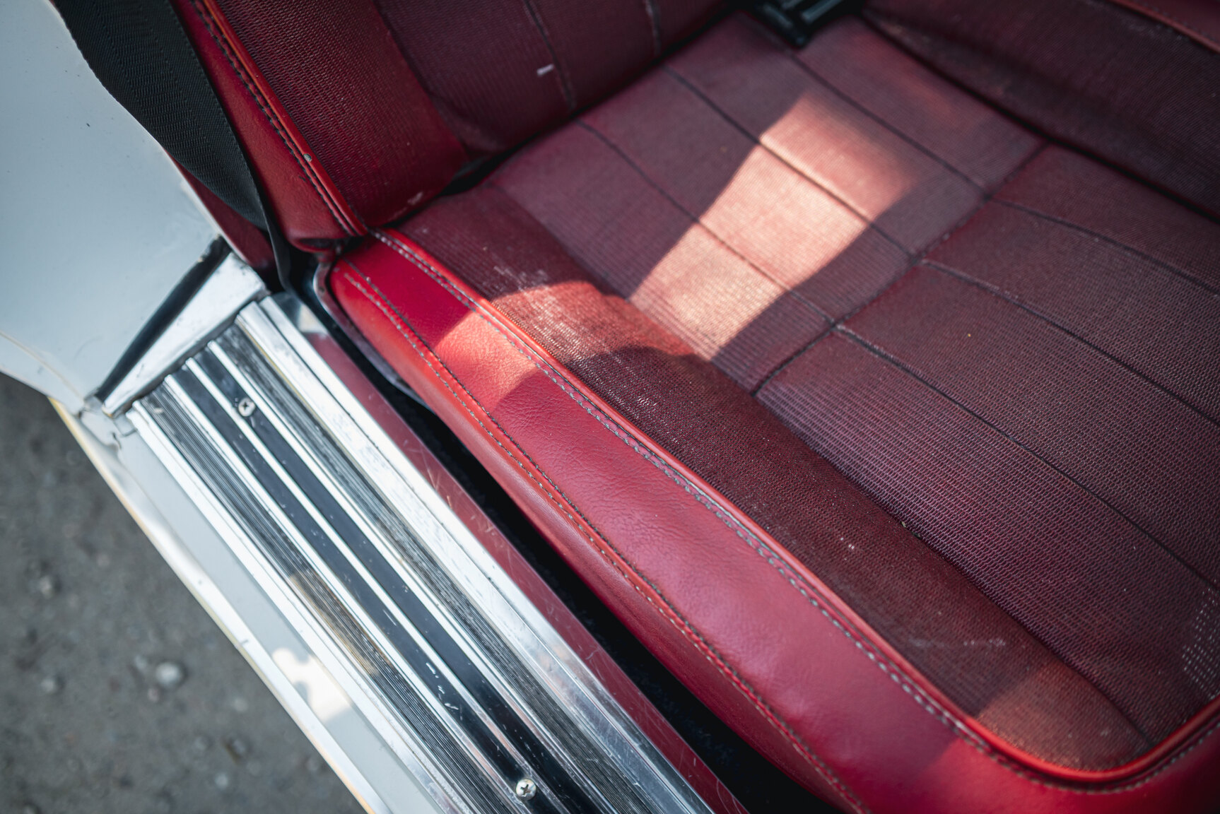 Interior image of 1975 Chevrolet Corvette Stingray (51)