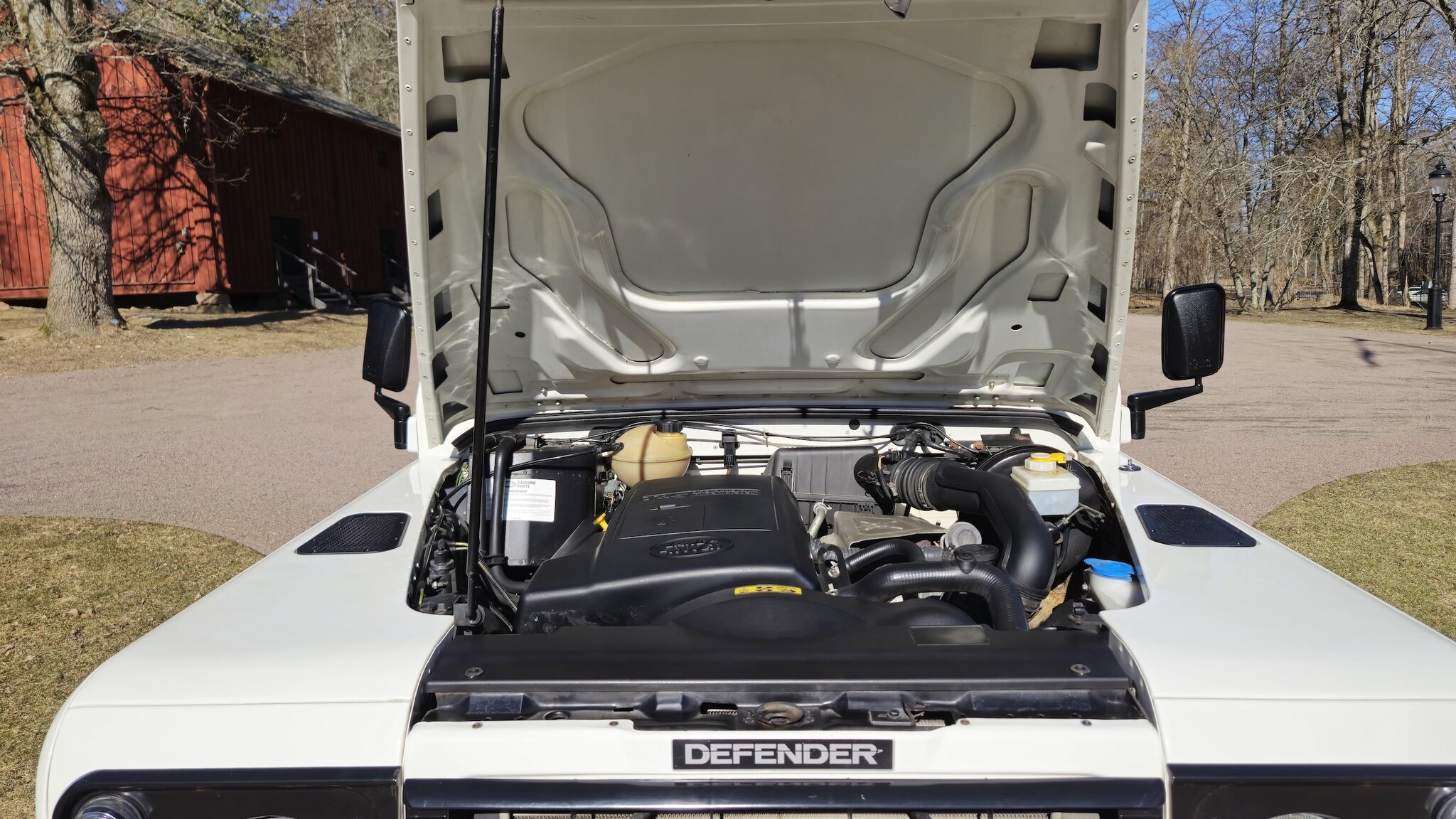 Image of 1999 Land Rover Defender Single Cab Pickup mechanics