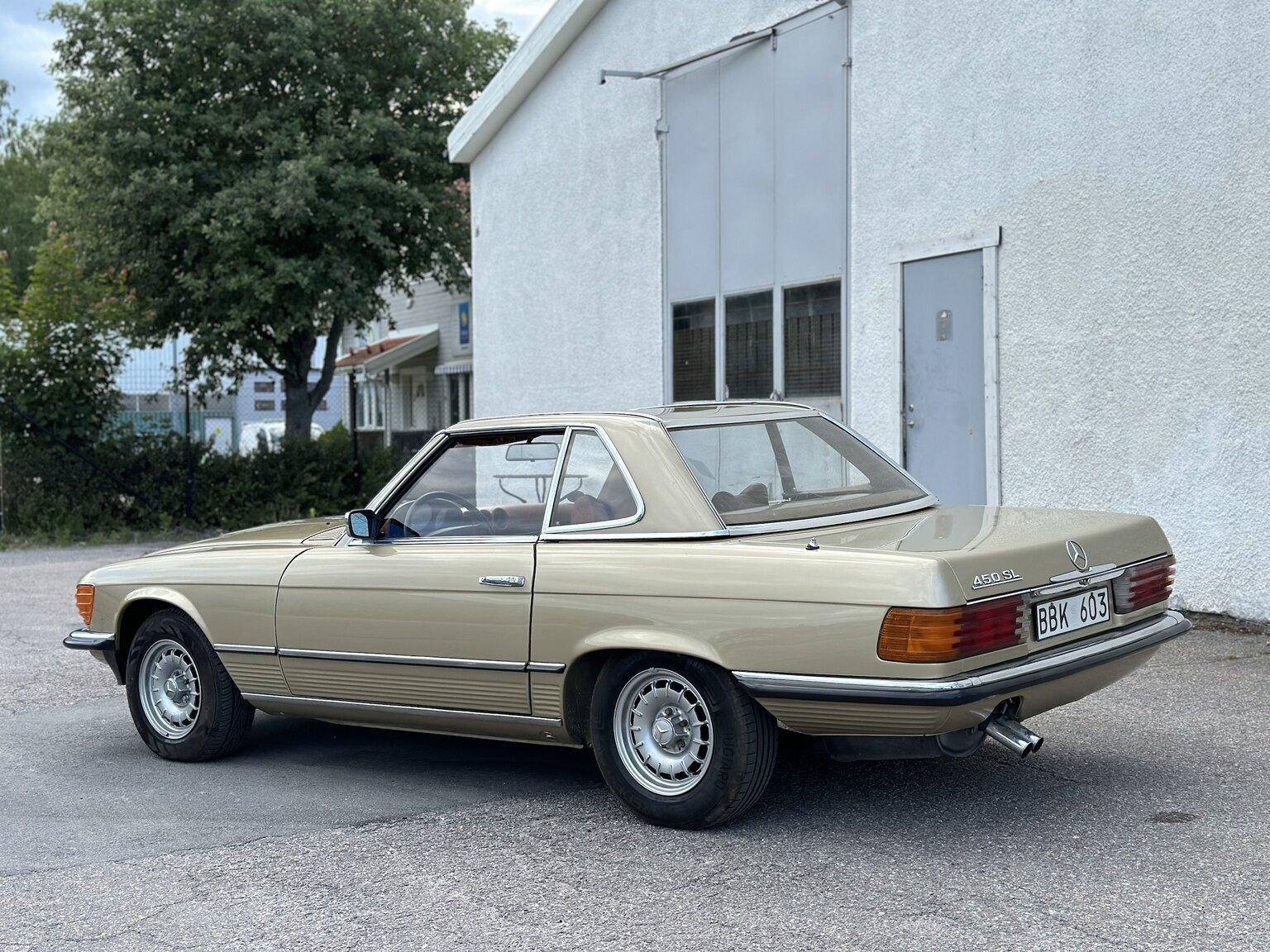 Aussenfoto 1974 Mercedes benz 450 SL