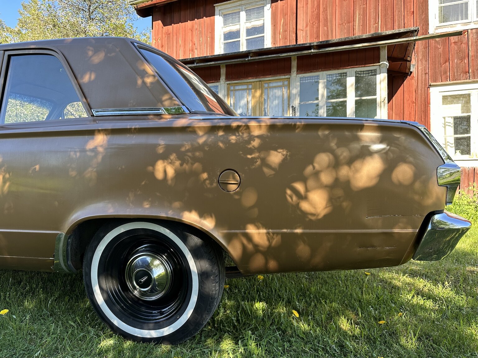 Exterior image of 1966 Plymouth Valiant 100 2-door Sedan