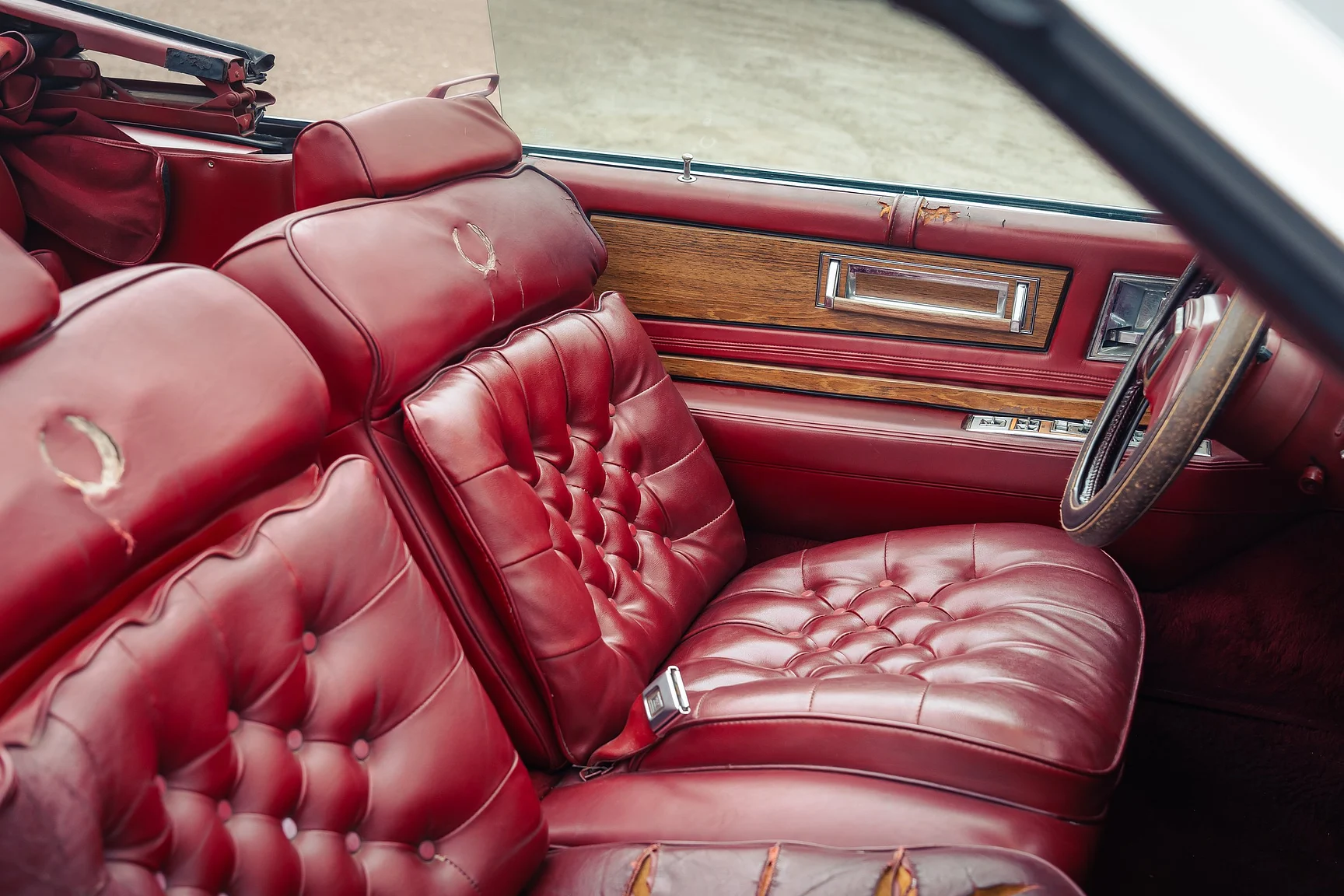 Innenraumfoto von 1984 Cadillac Eldorado Biarritz Convertible (49)