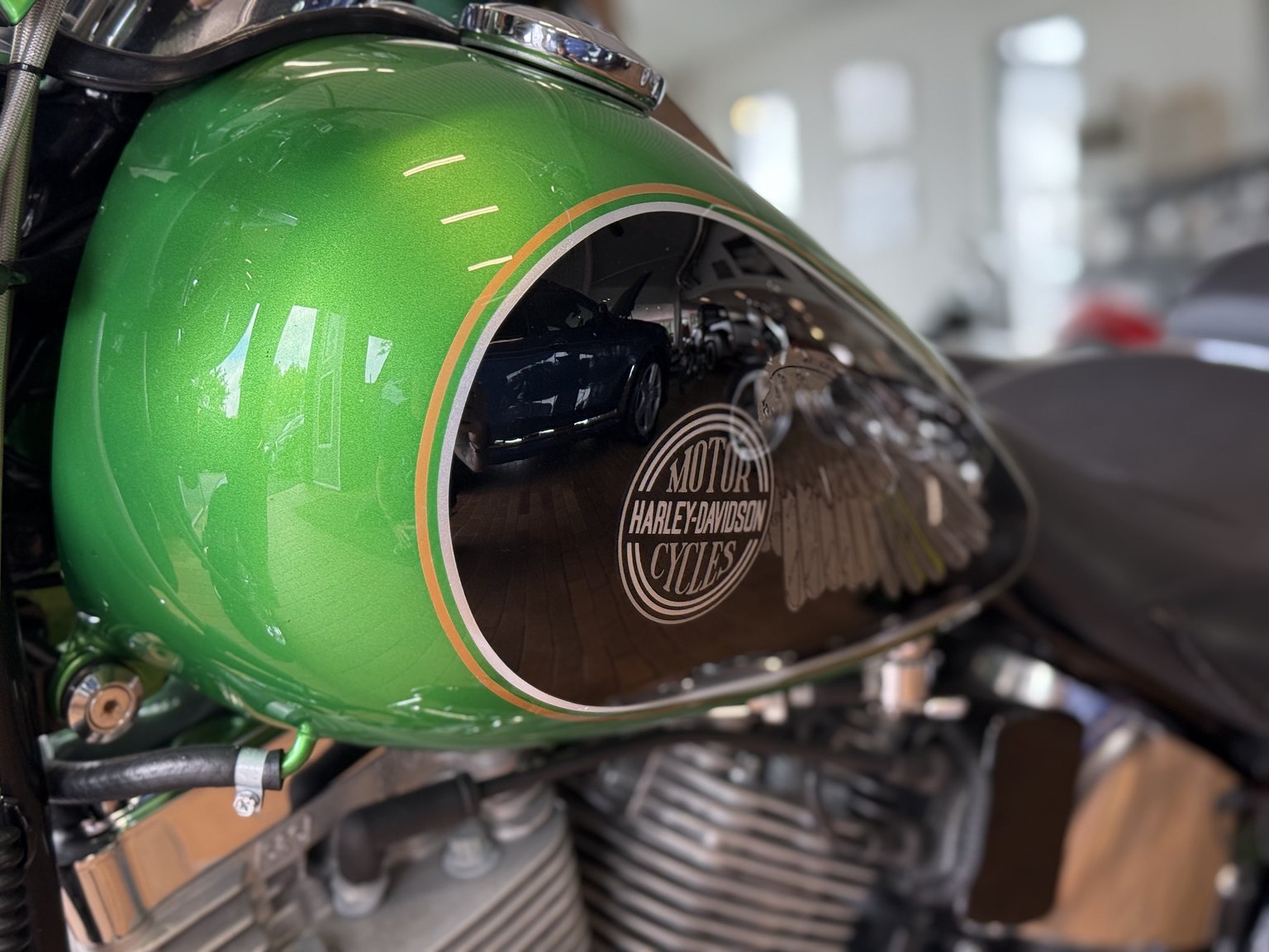 Exterior image of 1999 Harley-Davidson Custom