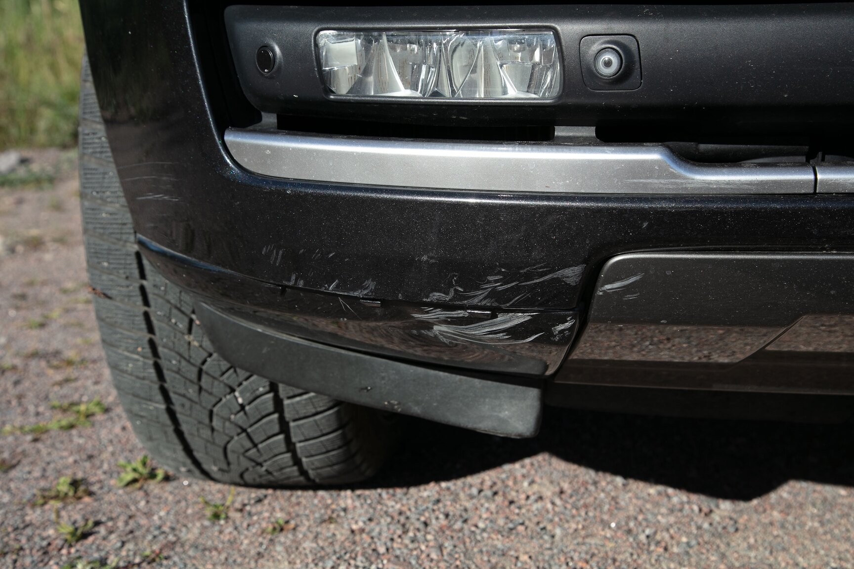 Exterior image of 2014 Land Rover Range Rover 5.0 V8 Autobiography 