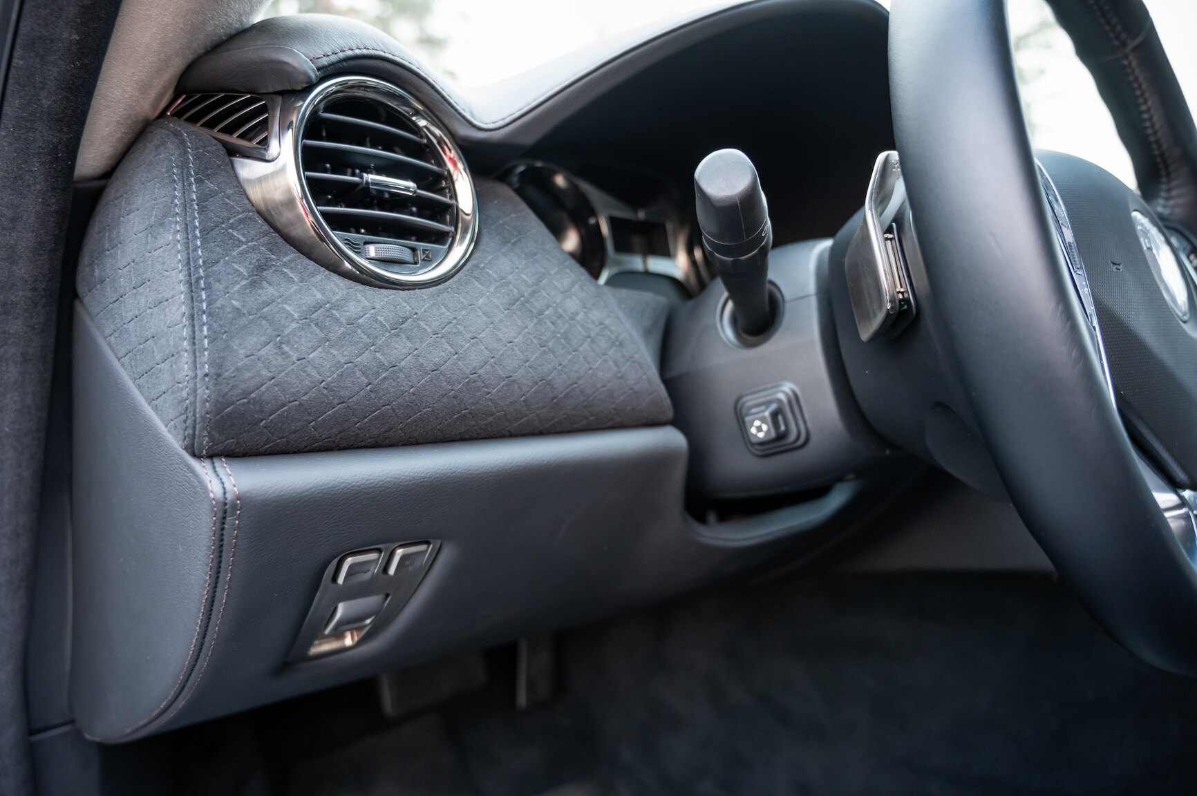 Interiörbild 2012 Fisker Karma ES