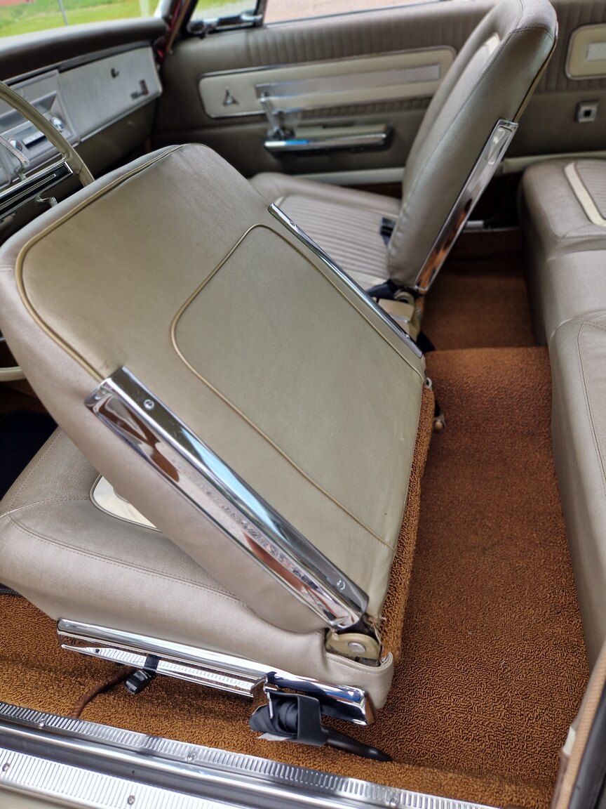 Innenraumfoto von 1964 Dodge Polara 500