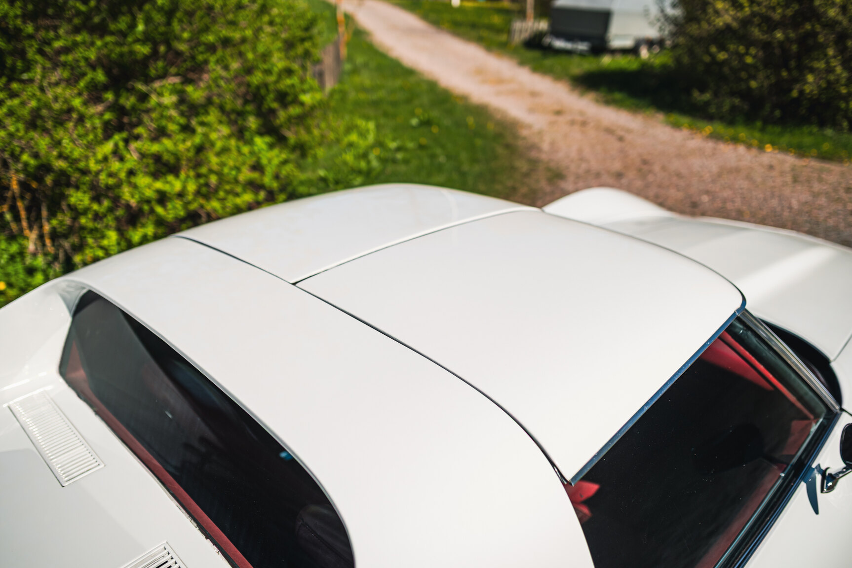 Exterior image of 1975 Chevrolet Corvette Stingray (17)