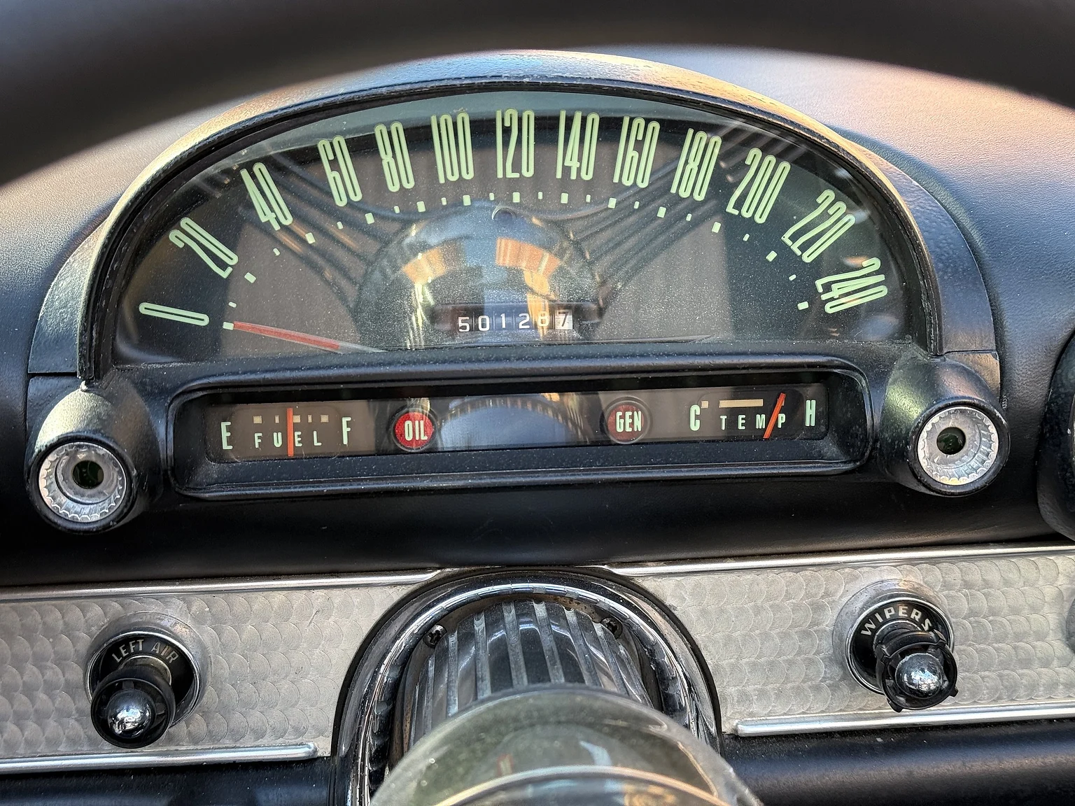 Interiörbild 1955 Ford Thunderbird (18)