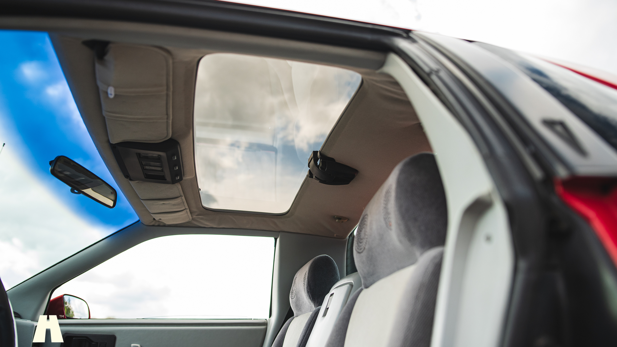 Innenraumfoto von 1985 Pontiac Fiero GT (9)