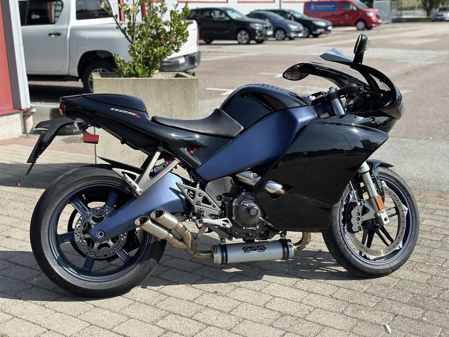 Exteriörbild på 2008 Buell 1125R