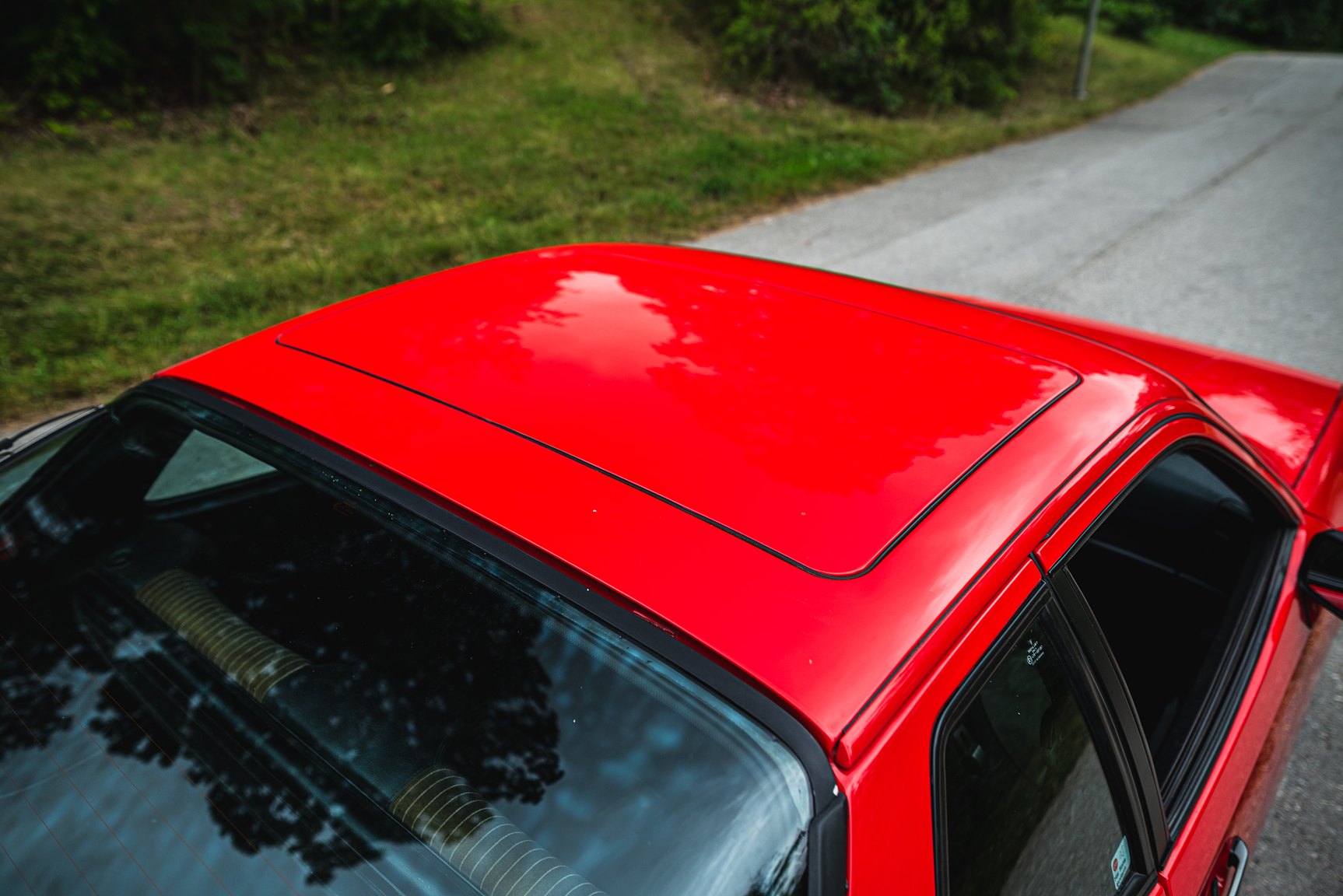 Exterior image of 1988 Porsche 944
