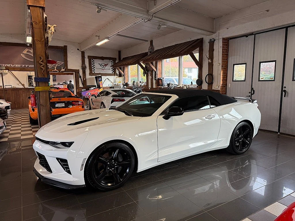Bild von 2018 Chevrolet Camaro (14)