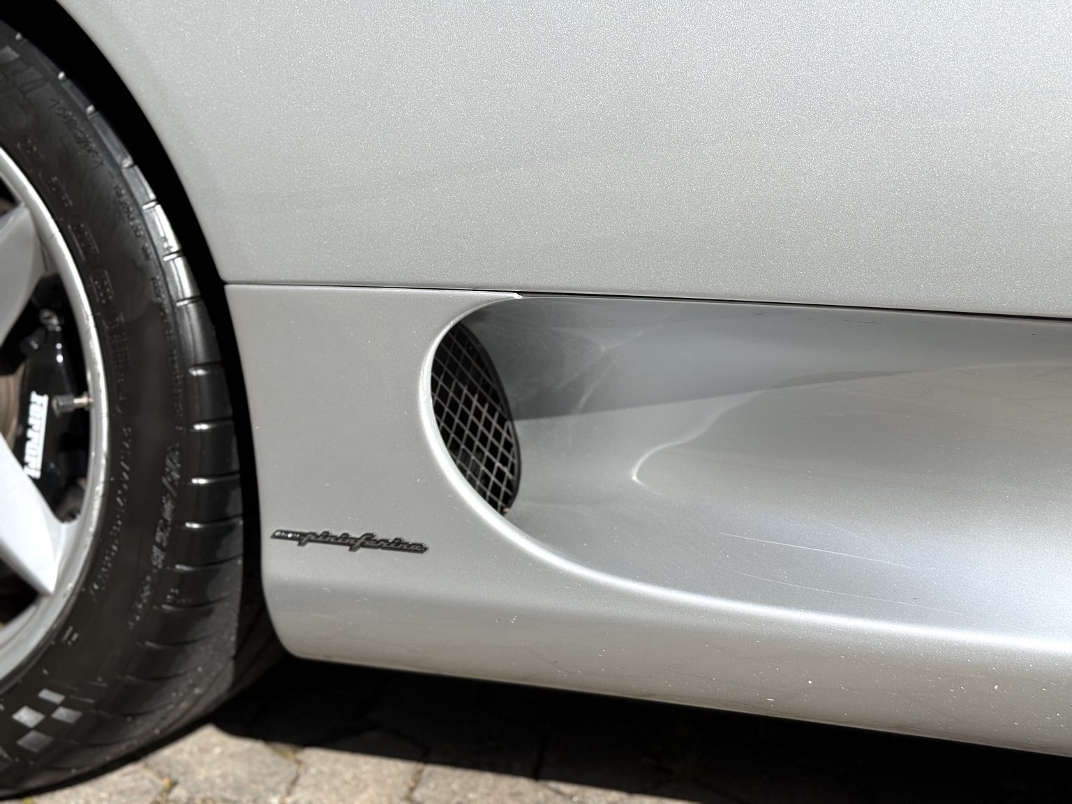 Exteriörbild på 2001 Ferrari 360 Spider
