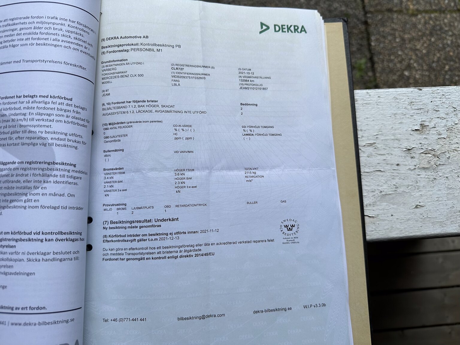 Documentation for 2003 Mercedes CLK 500