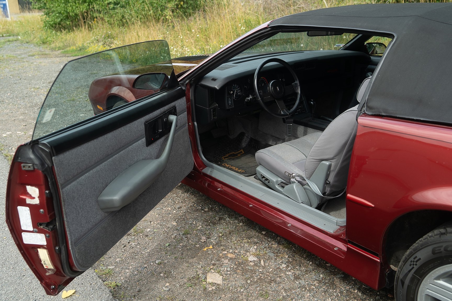 Interior image of 1988 Chevrolet Camaro Z28 Iroc-Z Convertible