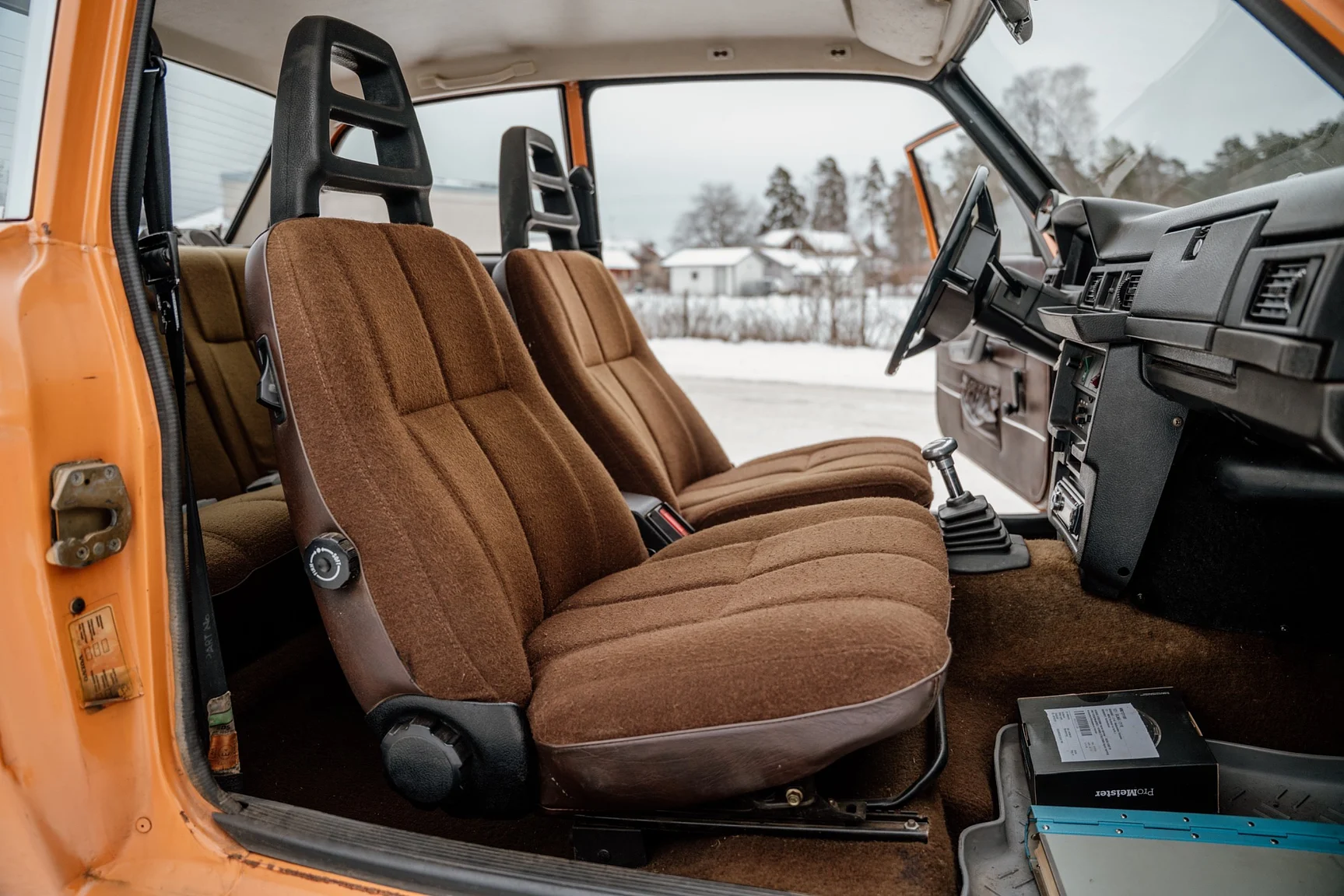 Interiörbild 1975 Volvo 242 2-dörrars coupé (5)