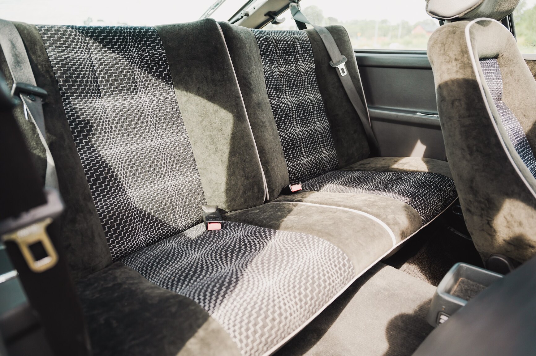 Innenraumfoto von 1986 Opel Monza GSE