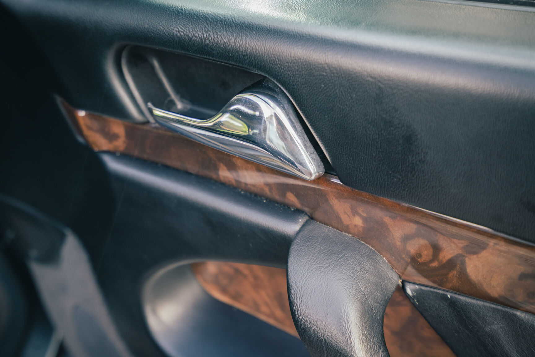 Innenraumfoto von 1992 Mercedes-Benz 500 SE (7)