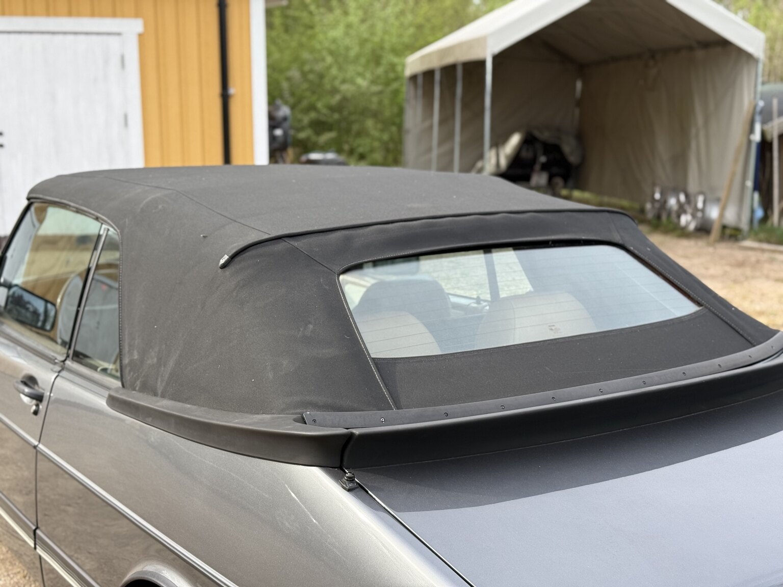 Exterior image of 1987 SAAB 900 Cabriolet 2.0 Turbo T16