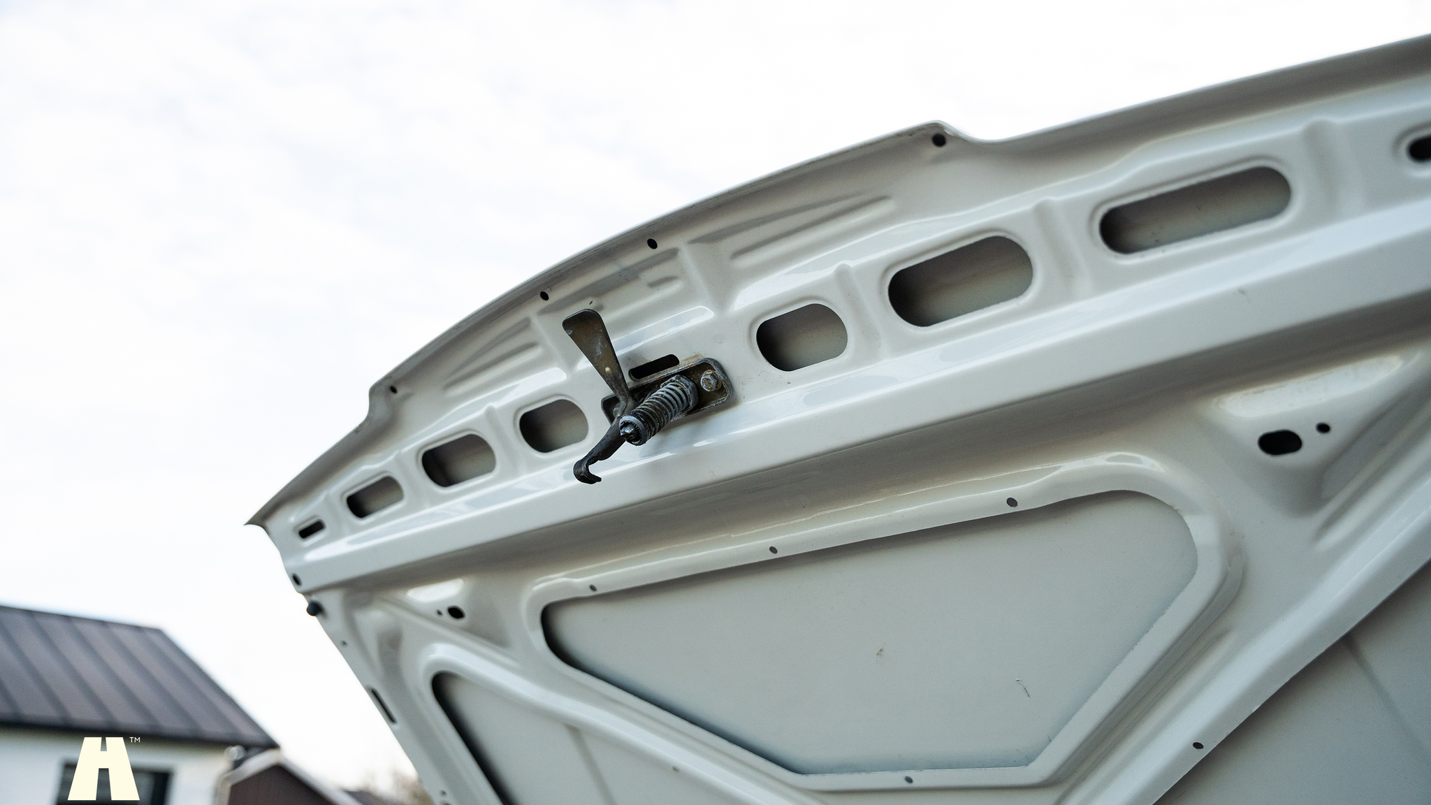 Image of 1988 Volvo 240 GL mechanics